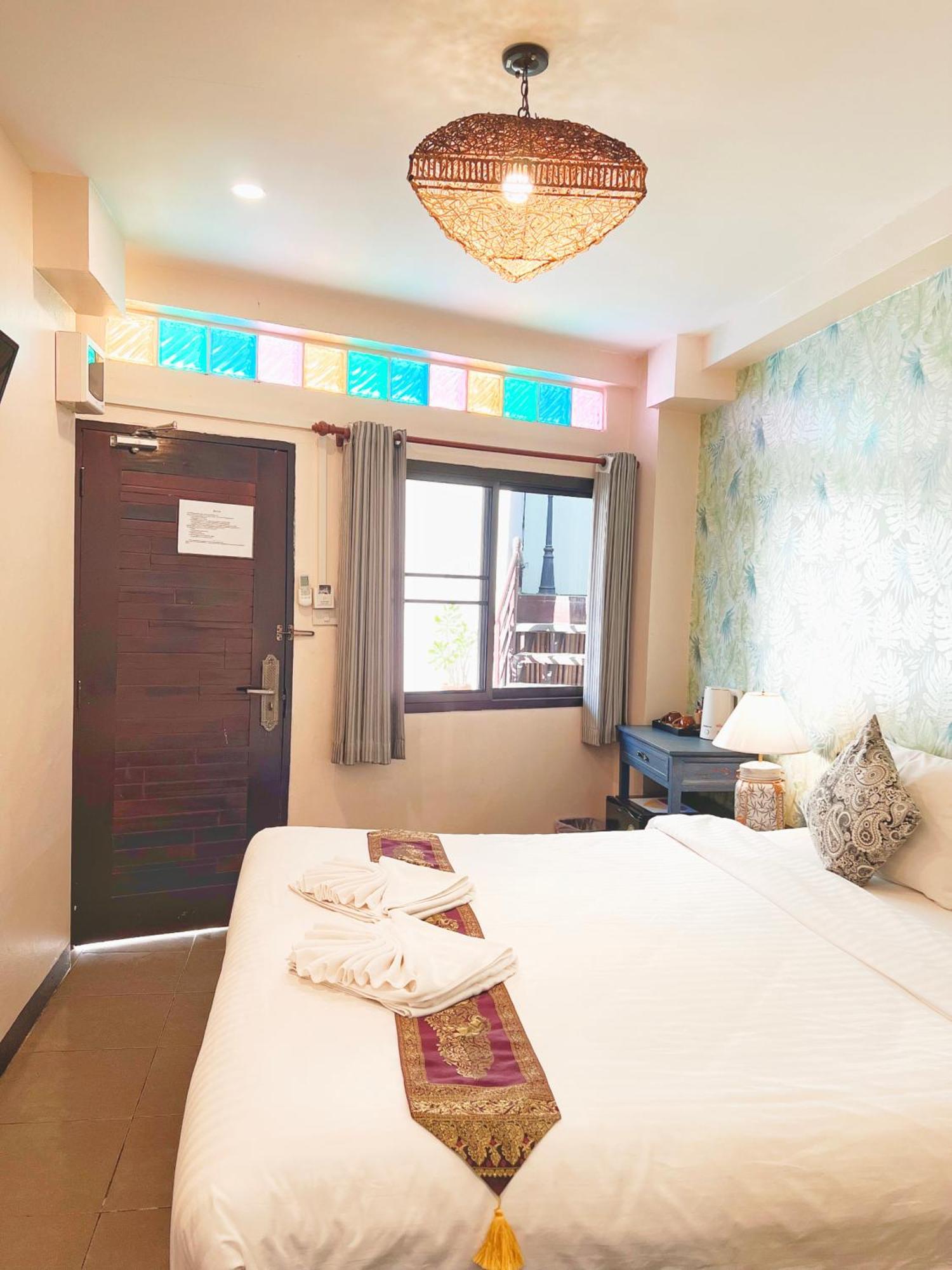 Somwang Boutique Hotel Chiang Mai Exteriör bild